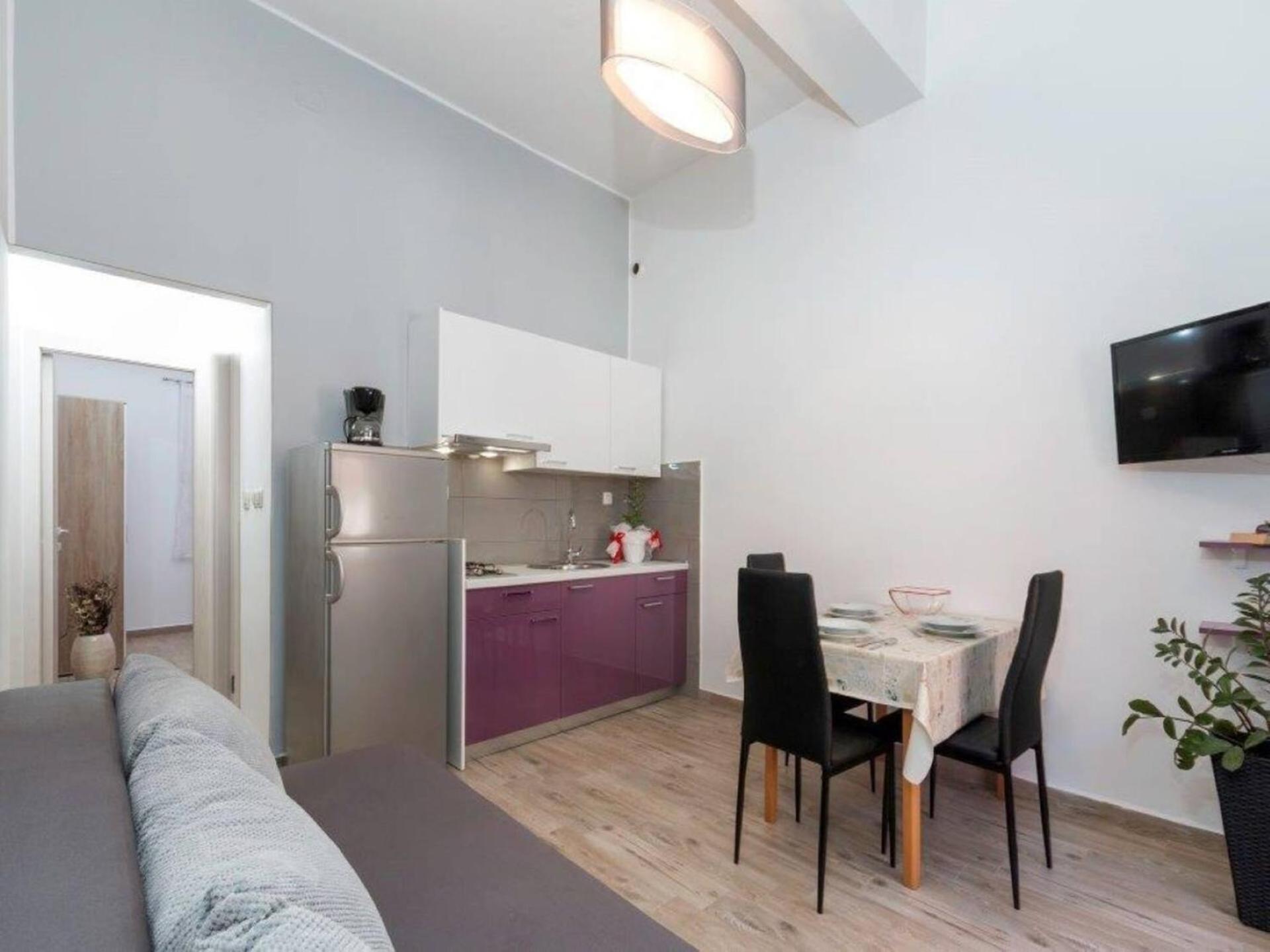 Pleasant Oriana Apartment Near The Sea-Pula Exterior photo